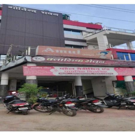 Hotel Parag Palace Jabalpur Esterno foto