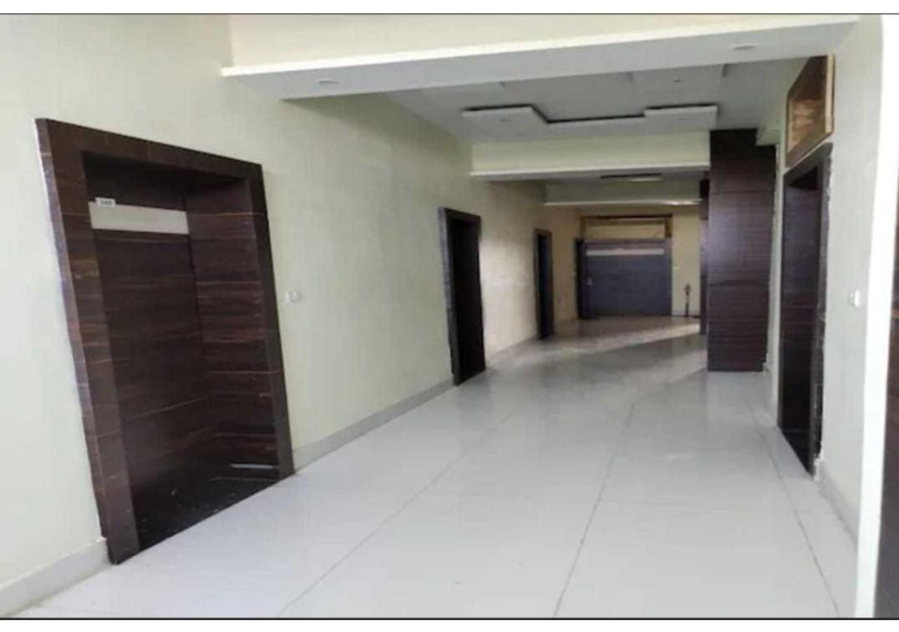 Hotel Parag Palace Jabalpur Esterno foto